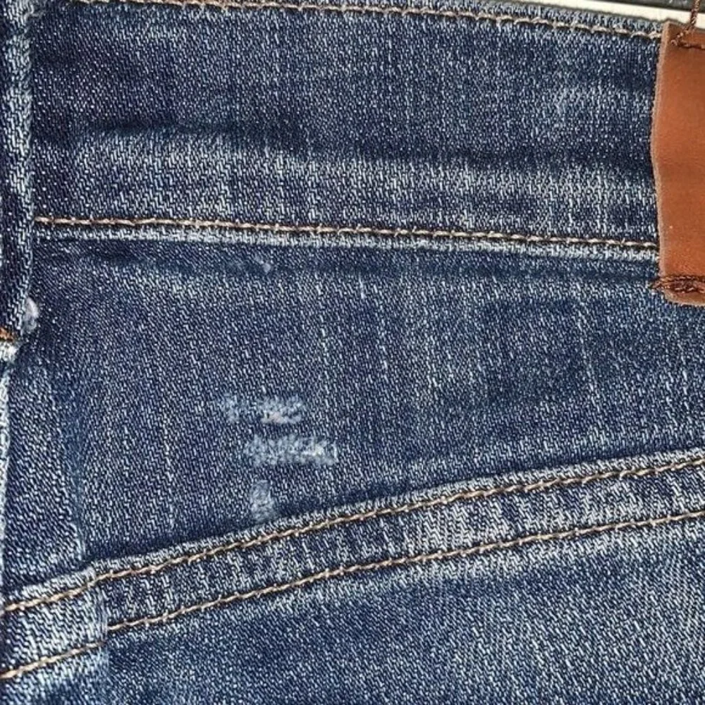 Lucky Brand Sweetn Straight Womens Jeans Size 0/25 Medium Wash Denim